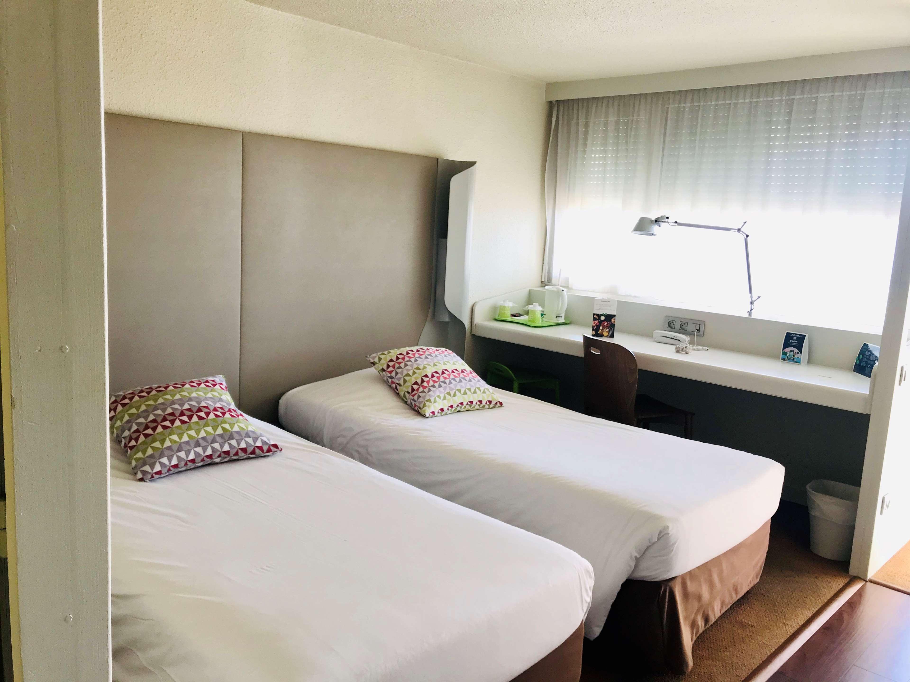 Campanile Montpellier Est Le Millenaire Hotel Exterior photo